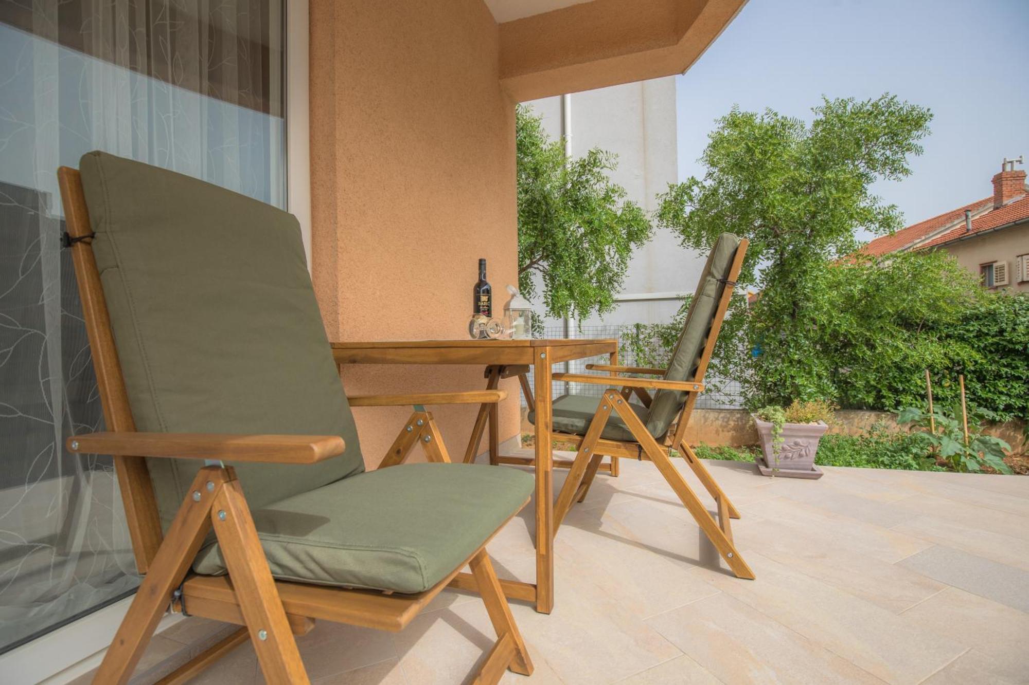 Apartamento Elena Šibenik Exterior foto